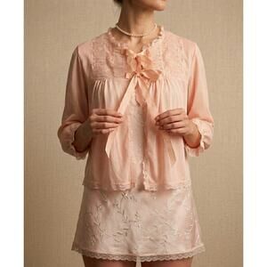 VTG 60s Evette Pink Nylon Lace Bed Jacket Sheer Peignoir Robe Sz S Ruffle MCM